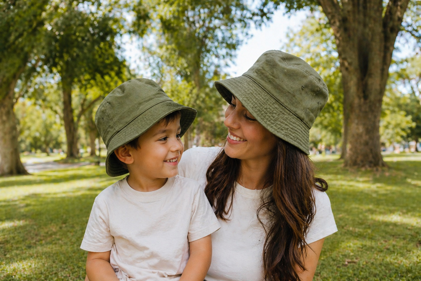 BUCKET HAT