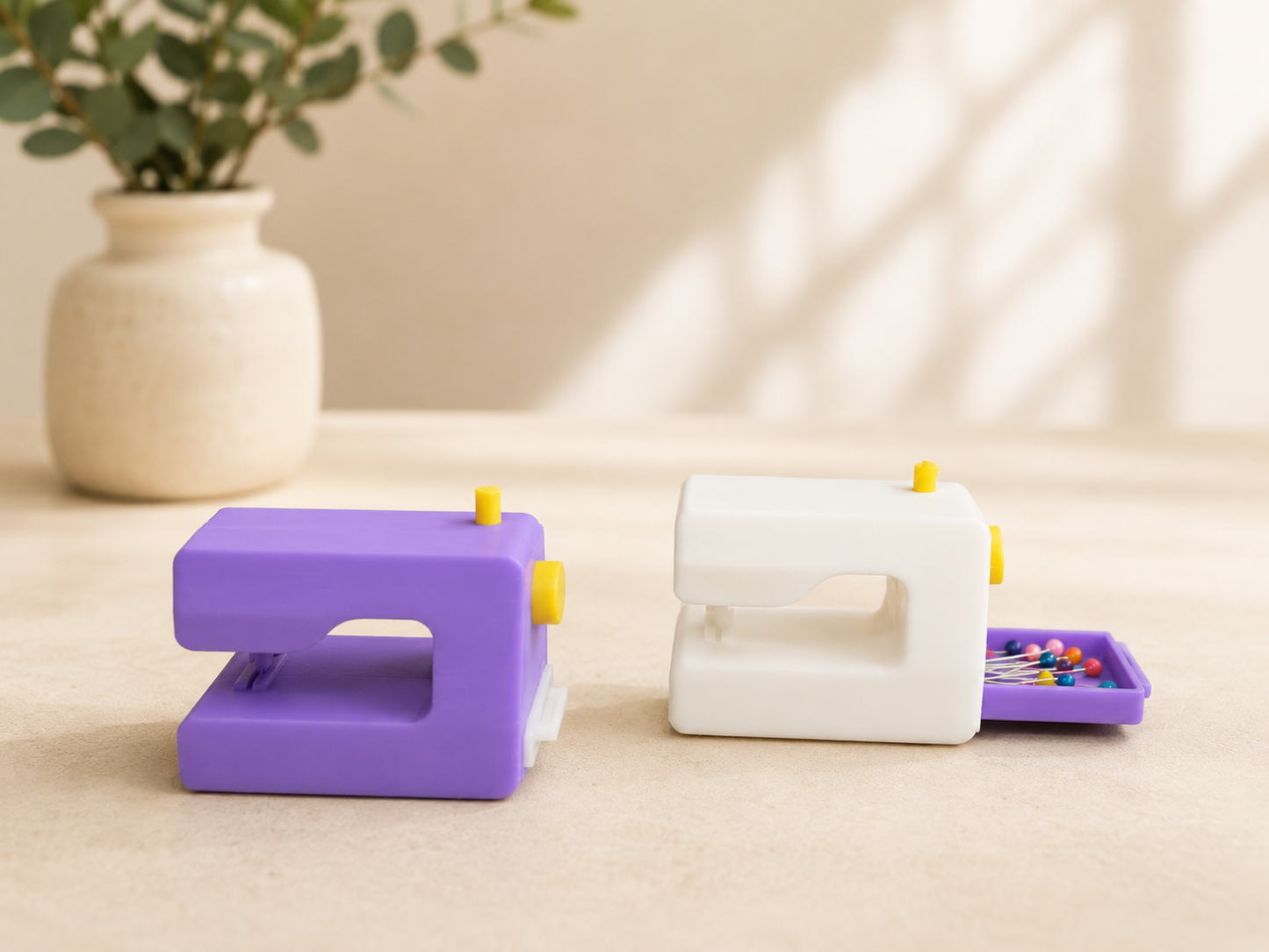 MINI SEWING MACHINE PIN / NEEDLE HOLDER