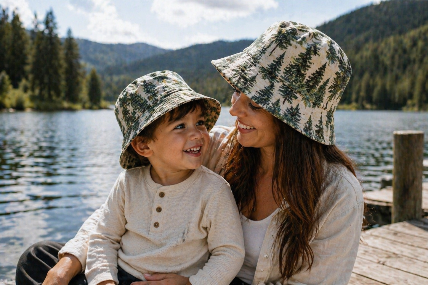 BUCKET HAT